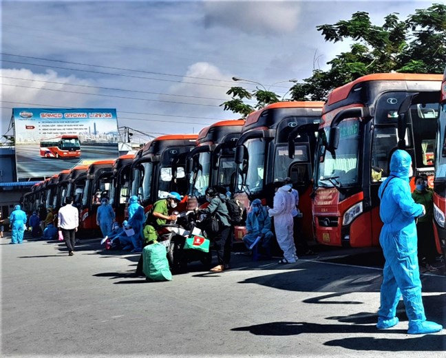 Mặt trận Tổ quốc Việt Nam phân bổ 8 tỷ đồng hỗ trợ người dân về quê từ vùng dịch
