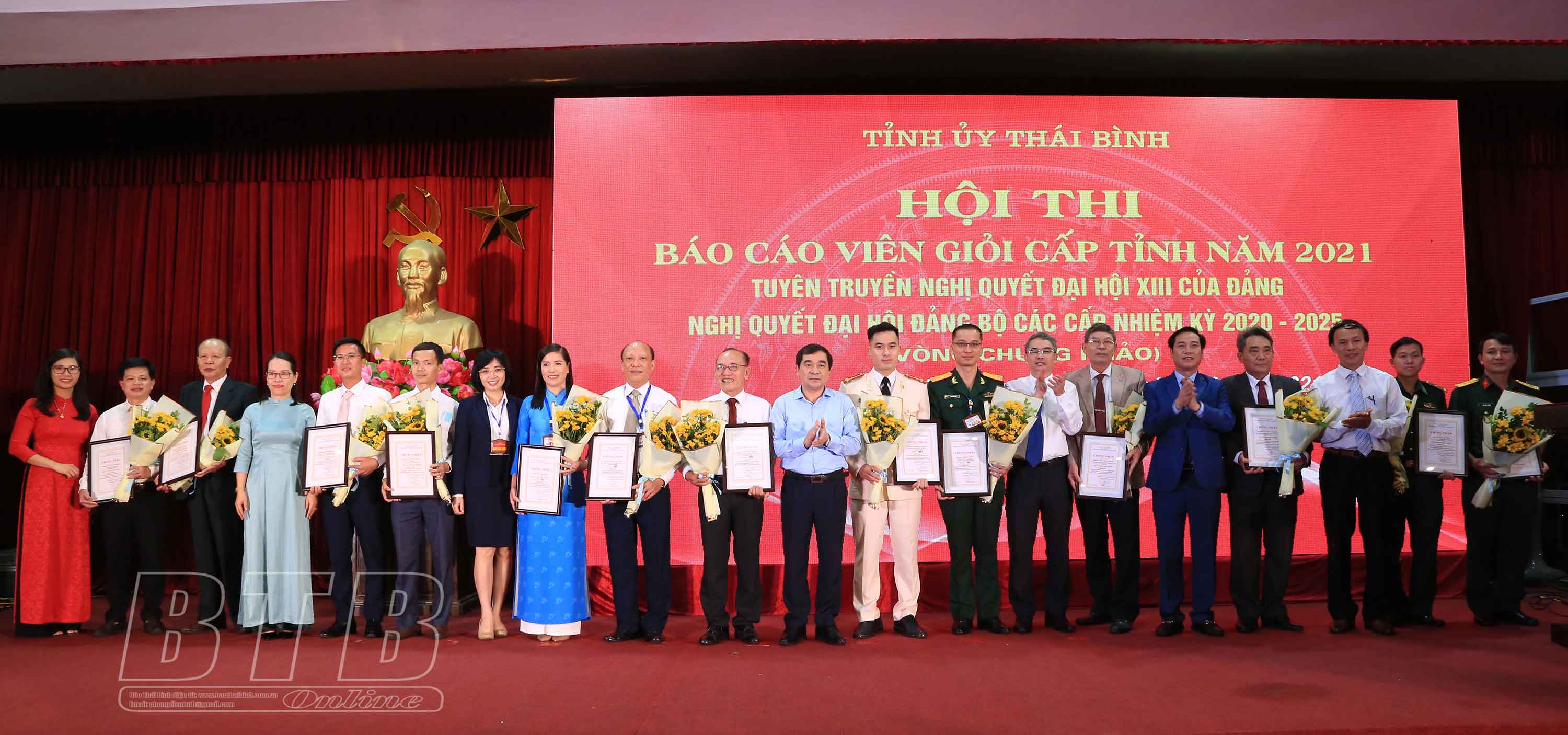 Thái Bình Chung khảo Hội thi báo cáo viên giỏi cấp tỉnh