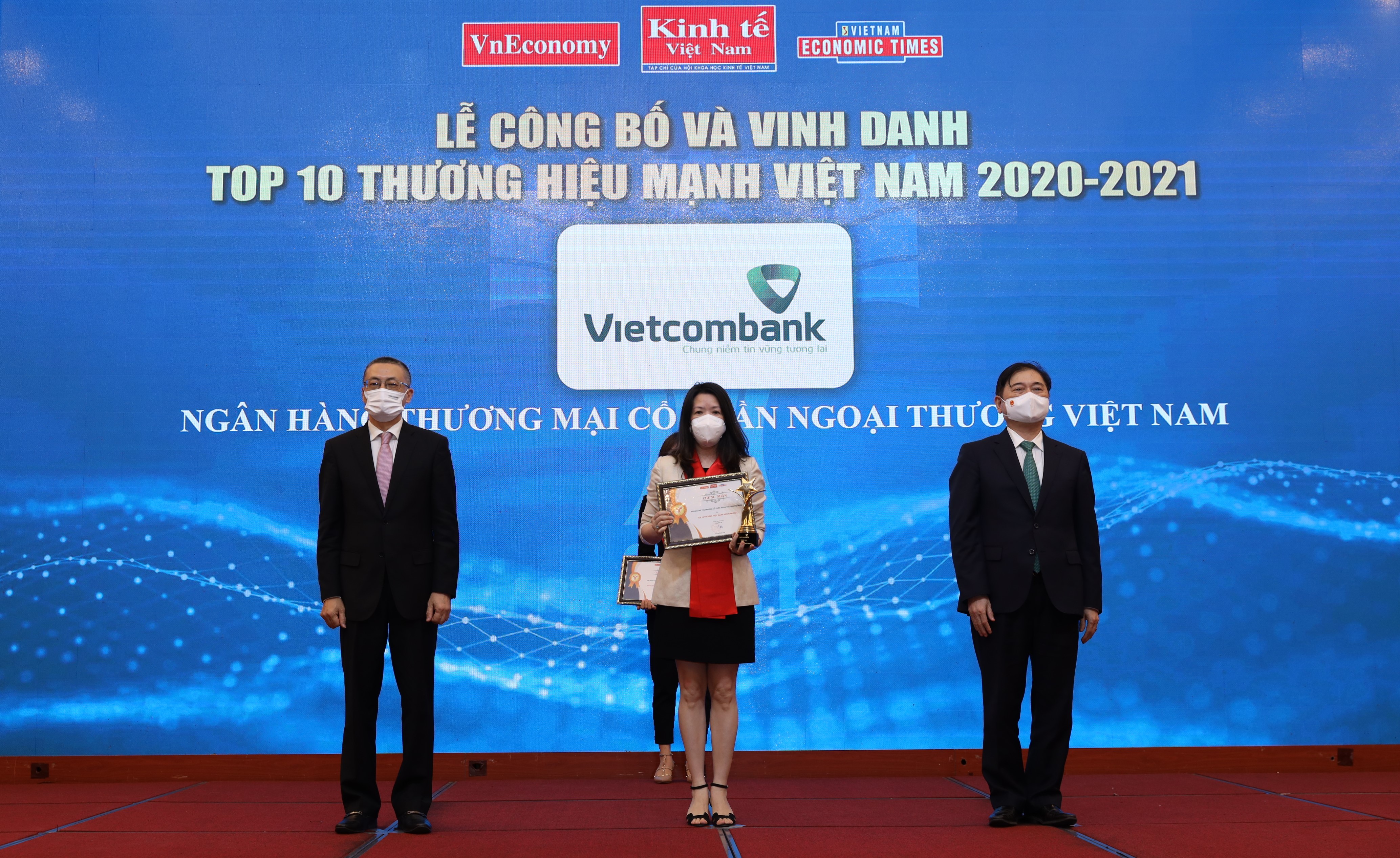Vietcombank - Top 10 Thương hiệu mạnh Việt Nam năm 2020 - 2021
