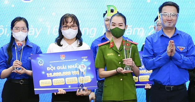 Sân chơi rèn luyện tiếng Anh thu hút hơn 90 nghìn cán bộ trẻ tham gia