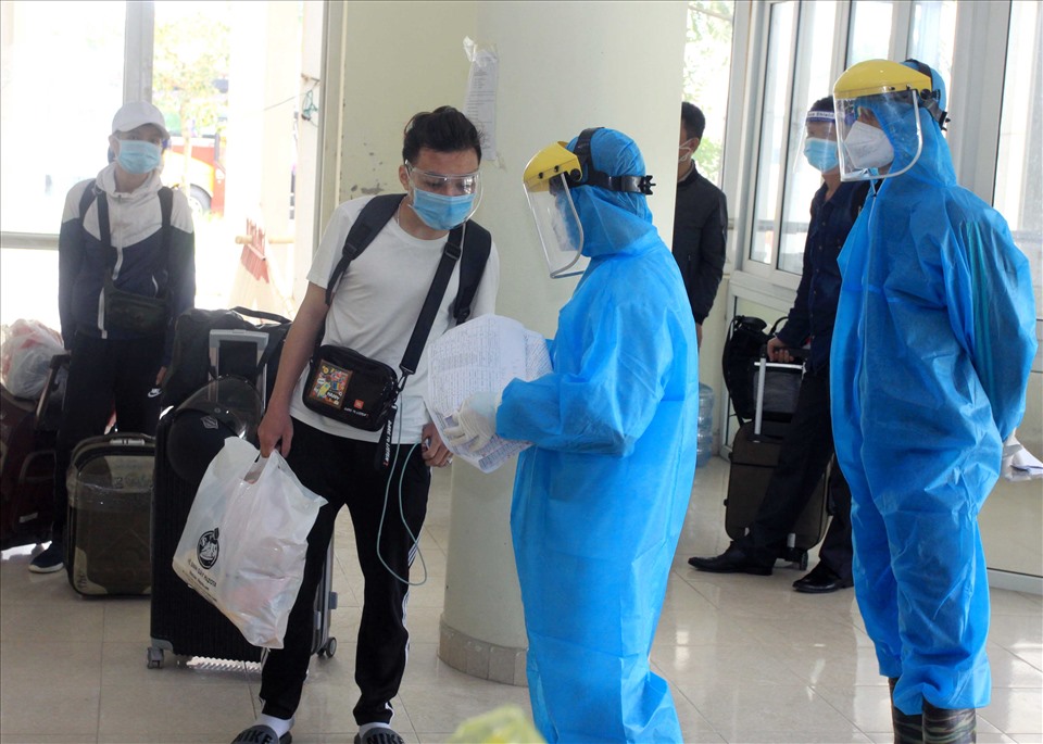 Gần 500 công dân Thái Bình đầu tiên ở các tỉnh phía Nam được đón về quê