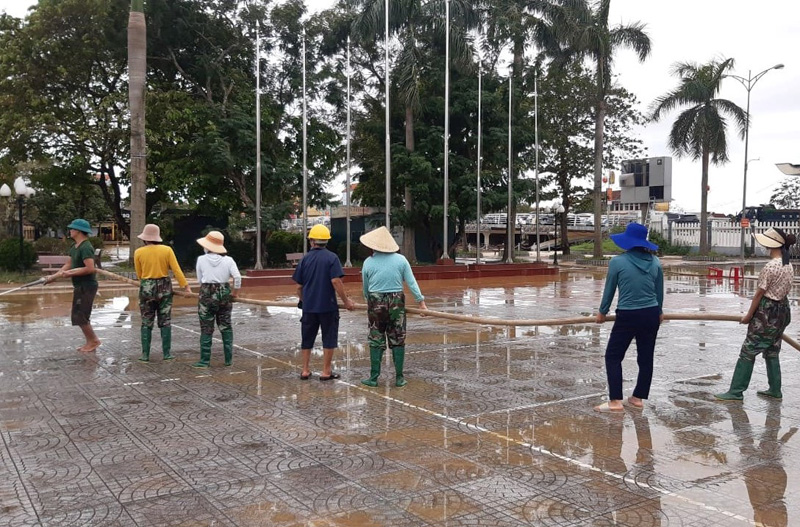 Mưa lũ làm 5 người chết, 2 người mất tích
