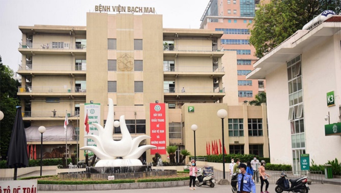 Ông Đào Xuân Cơ phụ trách quản lý, điều hành Bệnh viện Bạch Mai