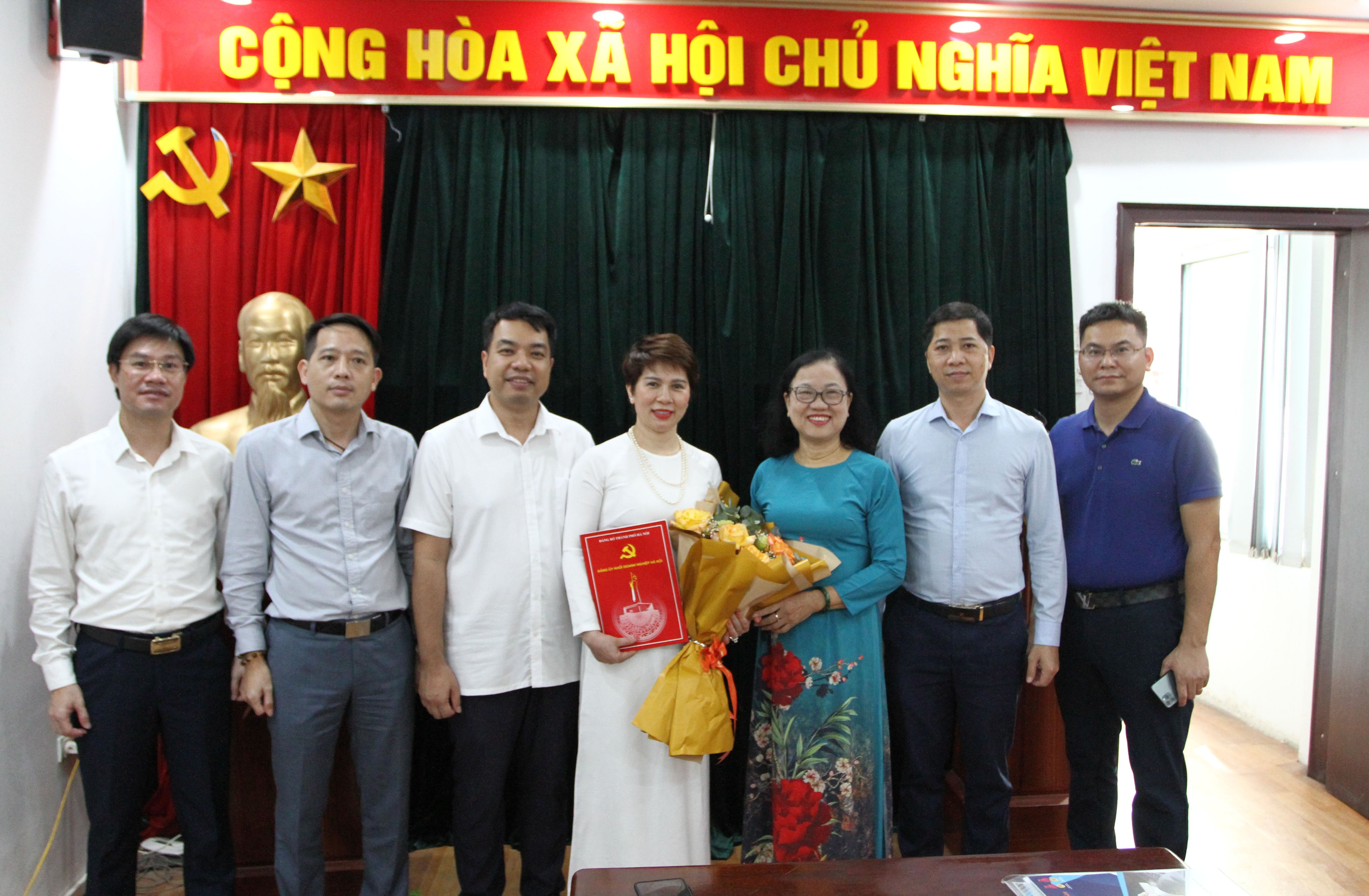 Hiệp hội Doanh nghiệp nhỏ và vừa TP Hà Nội chú trọng công tác xây dựng Đảng