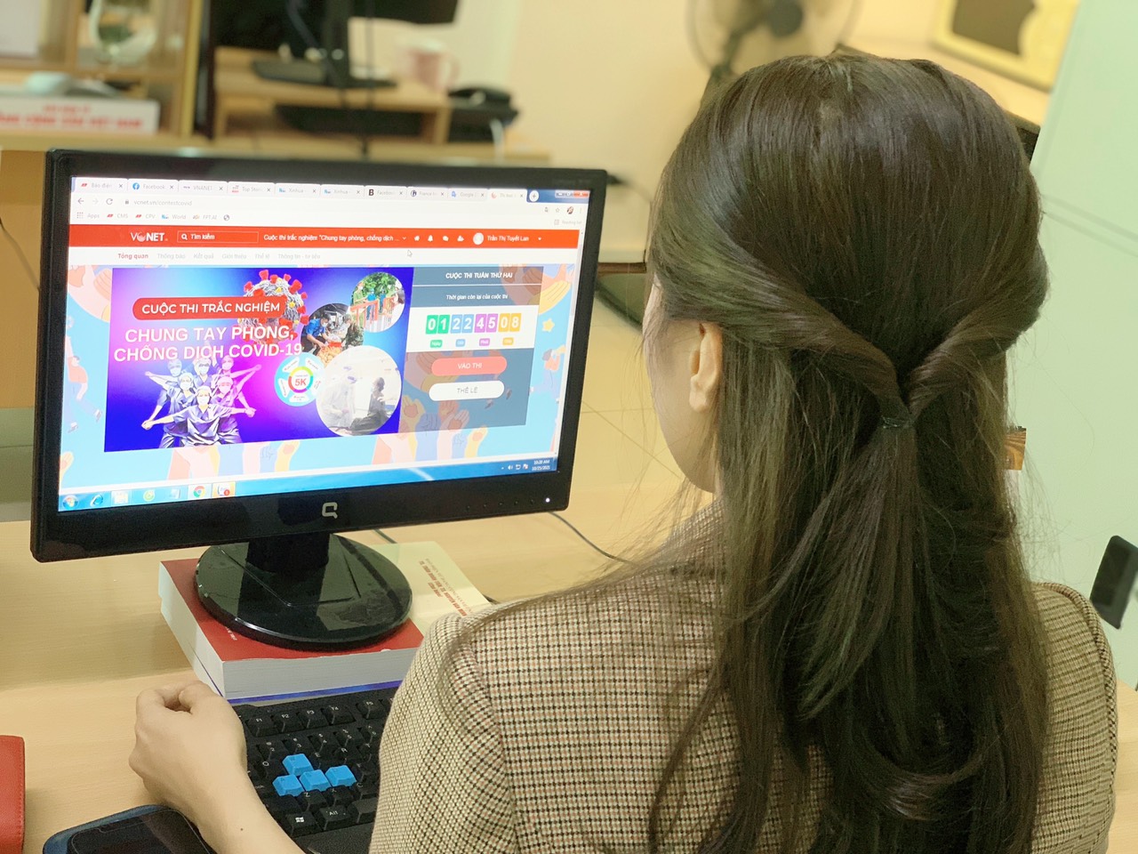 Hơn 5,3 vạn lượt thi trắc nghiệm “Chung tay phòng, chống dịch COVID-19” tuần 2