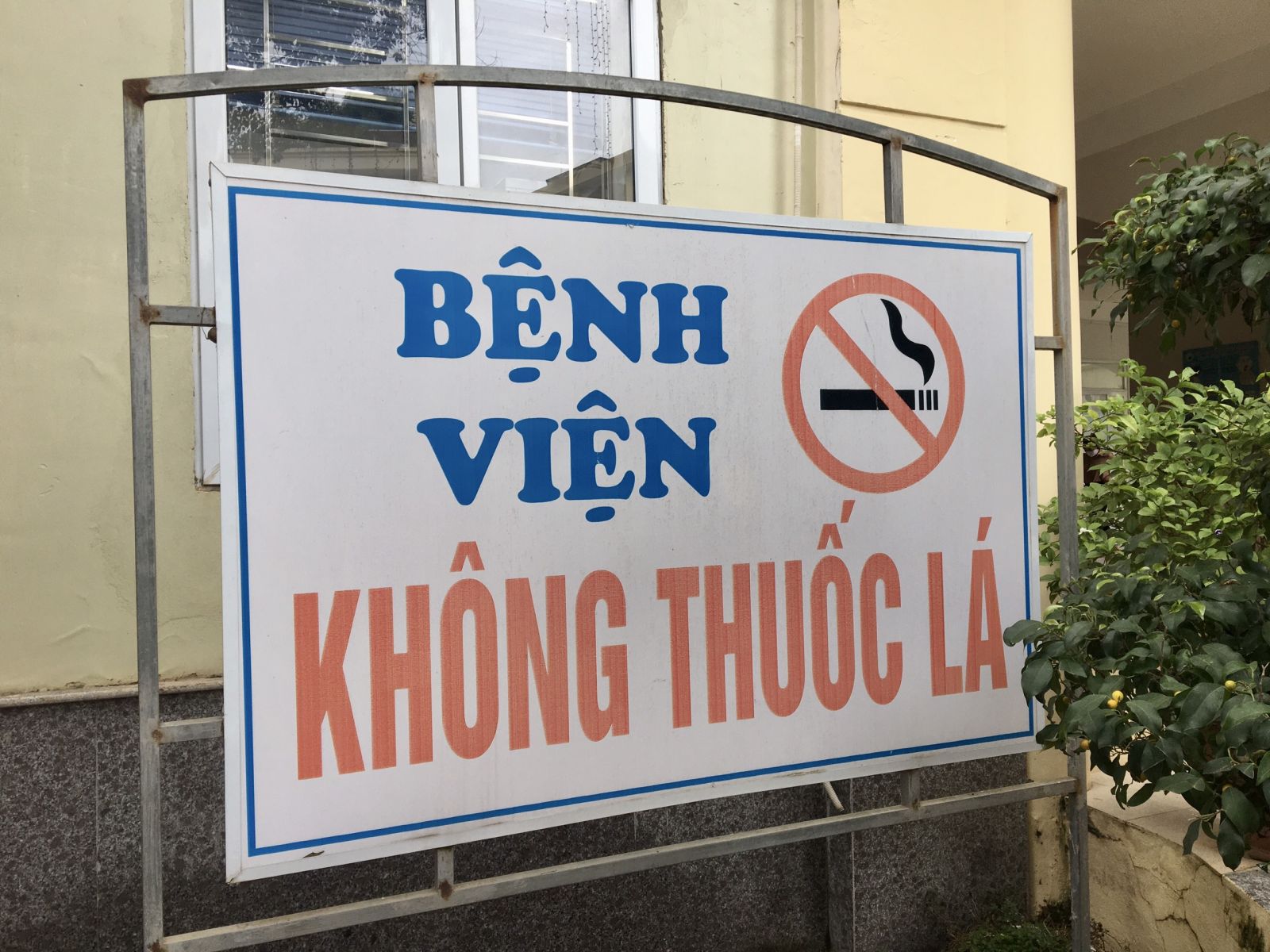 Công đoàn ngành Y tế Hà Tĩnh Xây dựng môi trường làm việc không khói thuốc