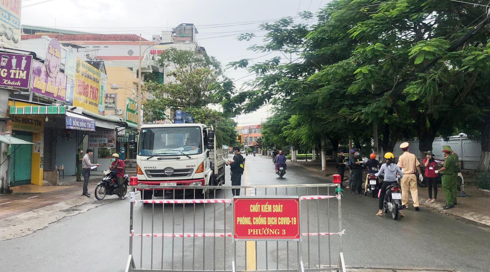 Bạc Liêu thiết lập chốt kiểm soát dịch COVID-19 tại địa bàn có cấp độ dịch cao