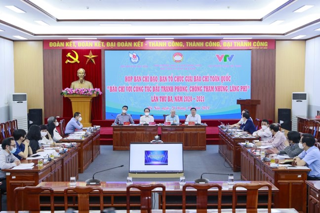 Vinh danh 45 tác phẩm báo chí tiêu biểu đấu tranh với tham nhũng, lãng phí