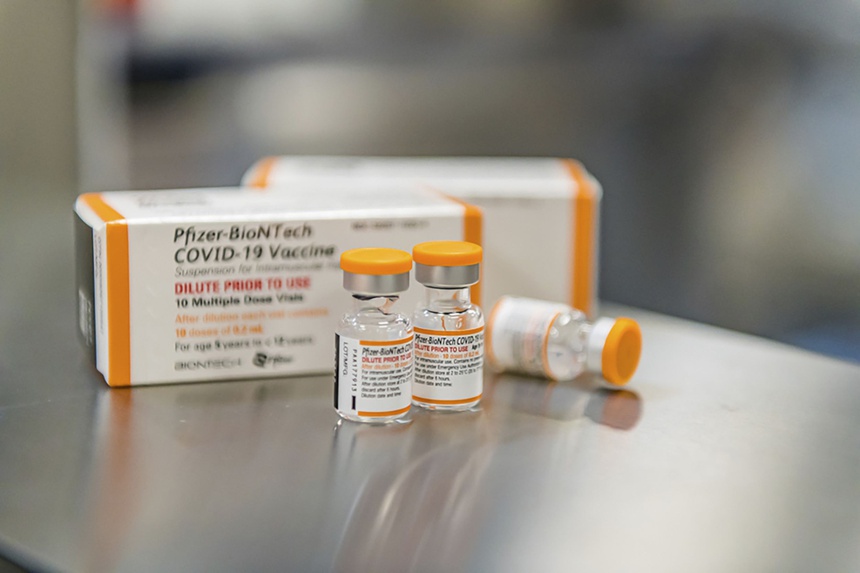 Mỹ khuyến nghị tiêm vaccine của Pfizer cho trẻ em từ 5-11 tuổi