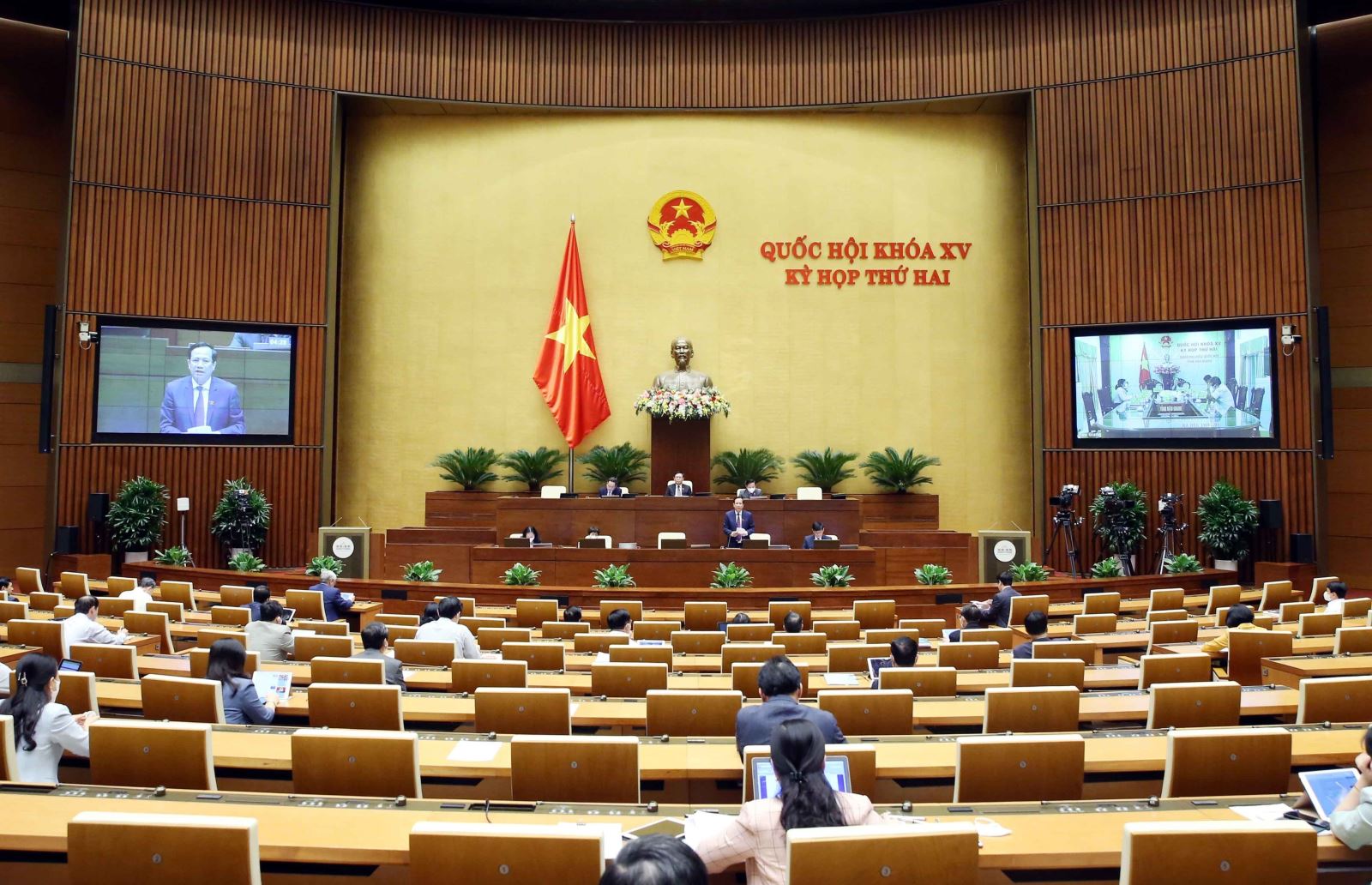Kịp thời ban hành chính sách hỗ trợ về BHYT cho đồng bào dân tộc thiểu số