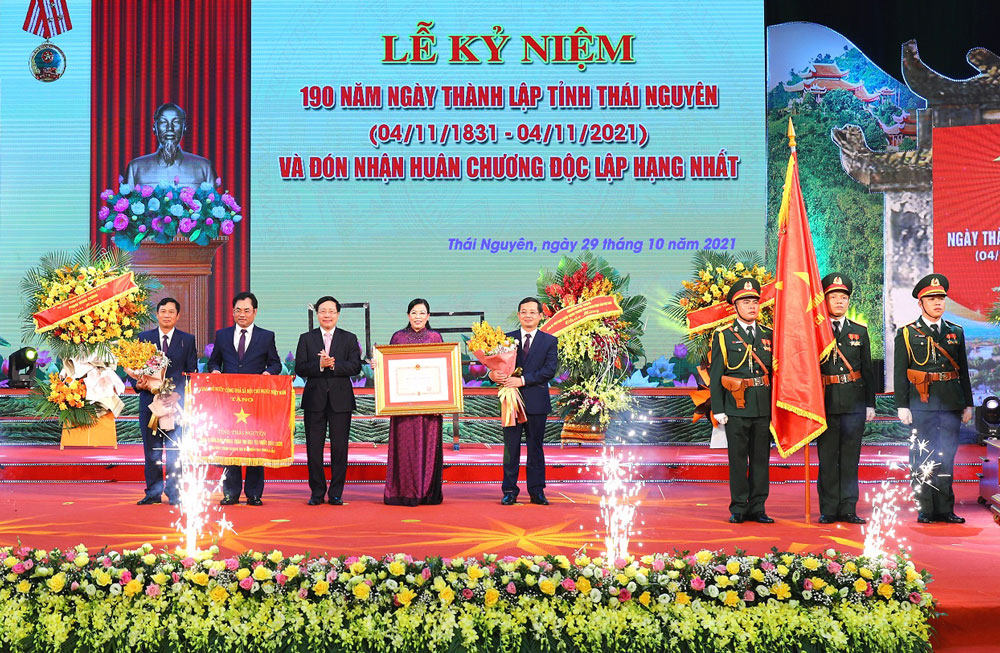 Thái Nguyên kỷ niệm 190 năm ngày thành lập tỉnh và đón nhận Huân chương Độc lập hạng Nhất