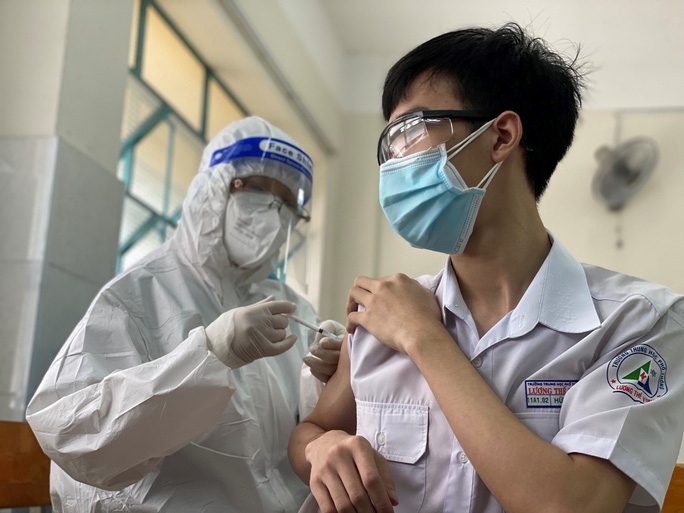 Bắt đầu triển khai tiêm vaccine COVID-19 cho trẻ em