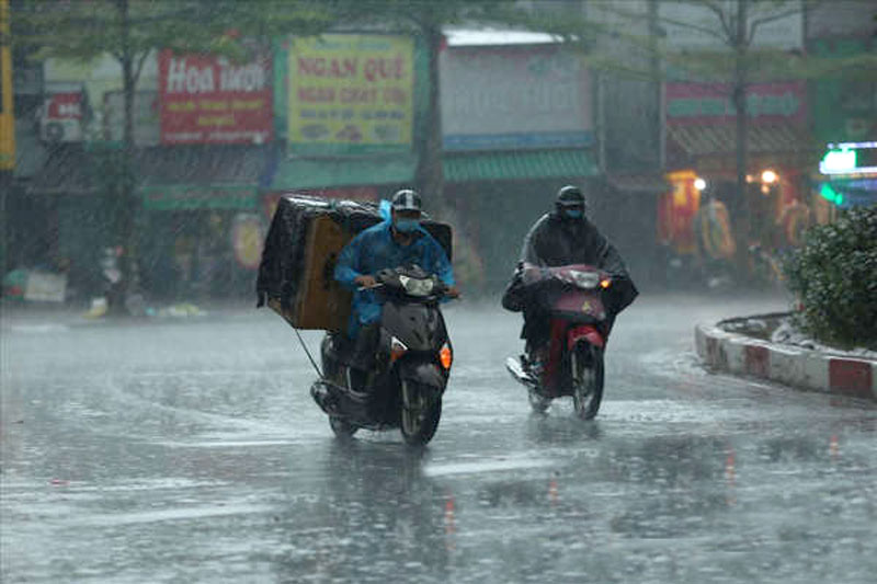 Nhiều địa phương trên cả nước có mưa dông