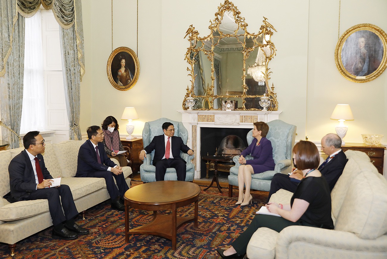 Thủ tướng Phạm Minh Chính gặp Thủ hiến Scotland Nicola Sturgeon