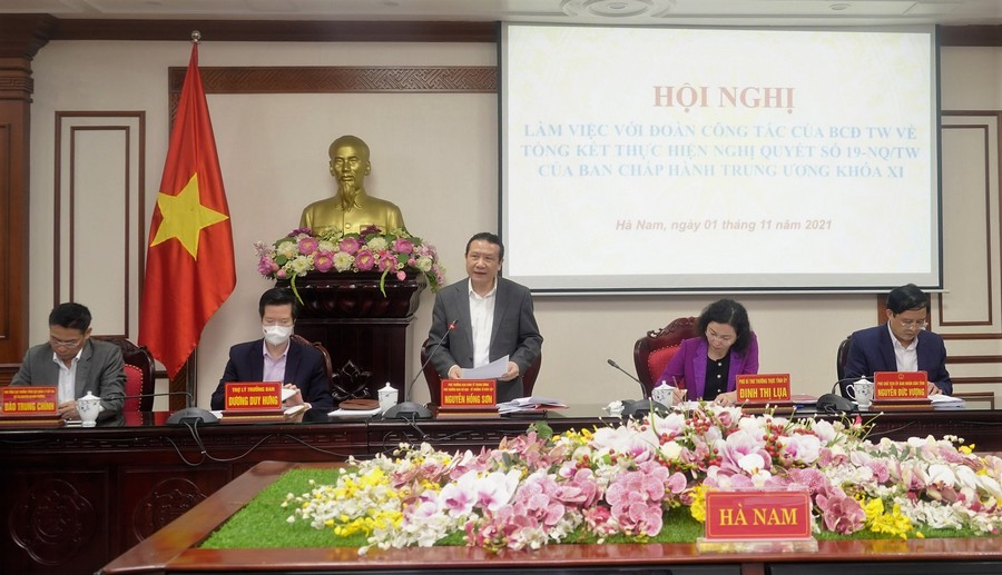 Thực hiện Nghị quyết số 19 - NQ TW, khóa XI tại Hà Nam