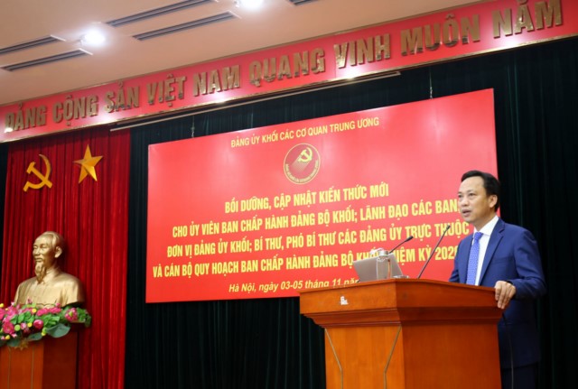 Cập nhật kiến thức cho cán bộ lãnh đạo, quản lý Khối các cơ quan Trung ương