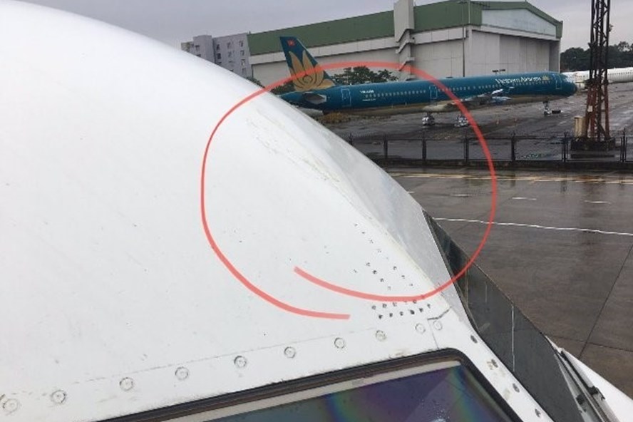 Yêu cầu kiểm tra, xác minh việc va chạm 2 máy bay tại Nội Bài
