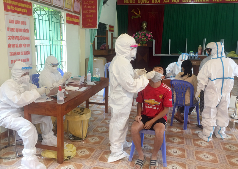 Liên tiếp ghi nhận nhiều ca mắc trong cộng đồng, Hà Giang quyết liệt khống chế dịch bệnh