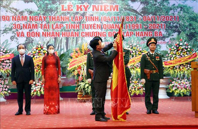 Tuyên Quang đổi mới mô hình tăng trưởng, chuyển dịch mạnh mẽ cơ cấu kinh tế