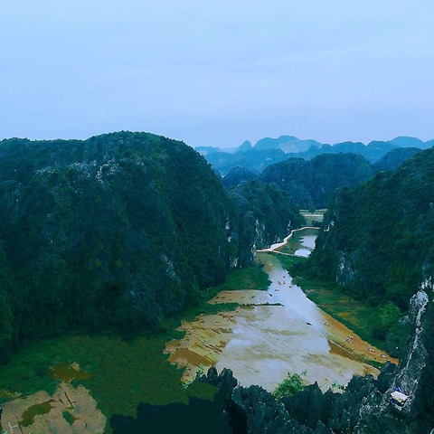Du lịch Ninh Bình kích hoạt đón khách nội địa