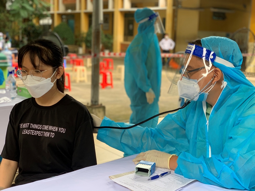 Xử lý nghiêm các trường hợp vi phạm trong tổ chức tiêm chủng