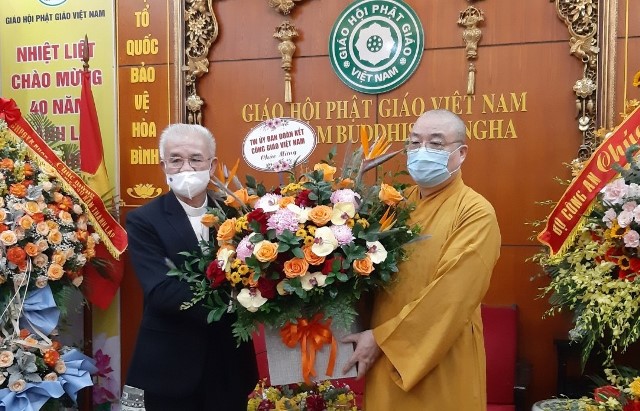 Ủy ban Đoàn kết Công giáo Việt Nam chúc mừng Giáo hội Phật giáo Việt Nam