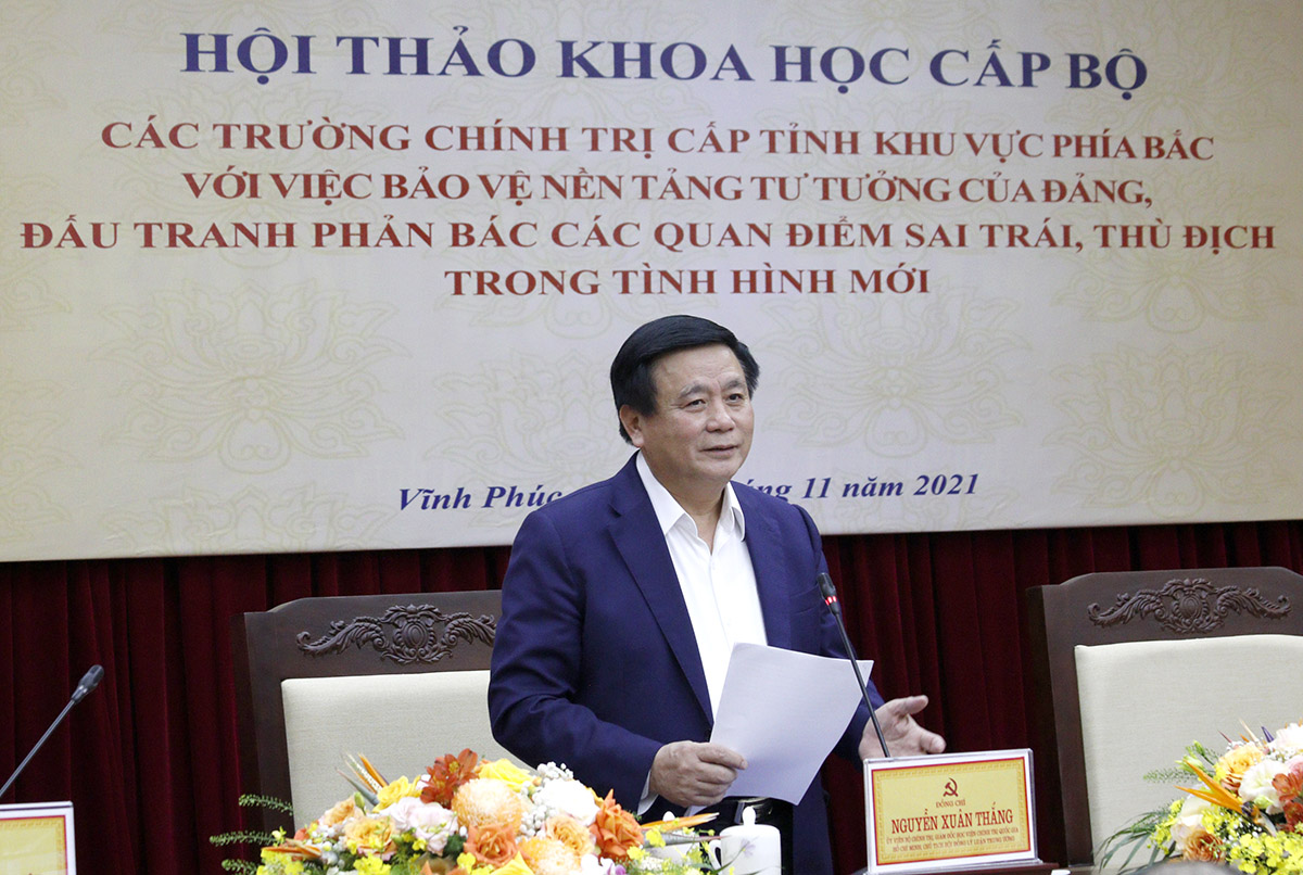 Giảng viên, học viên các trường chính trị tích cực tham gia bảo vệ nền tảng tư tưởng của Đảng