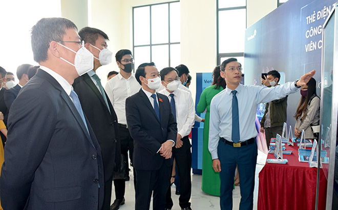 Yên Bái thực hiện Nghị quyết về chuyển đổi số