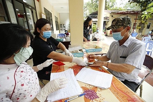 Mở rộng hỗ trợ người lao động gặp khó khăn do đại dịch COVID-19