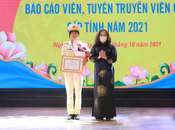 Lan tỏa sâu rộng tinh thần, nội dung nghị quyết