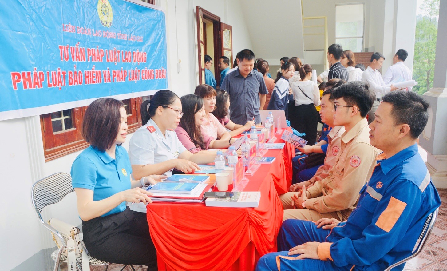 Lào Cai đẩy mạnh xây dựng quan hệ lao động trong tình hình mới