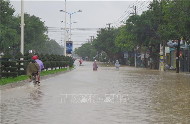 Mưa lớn ở miền Trung diễn biến phức tạp