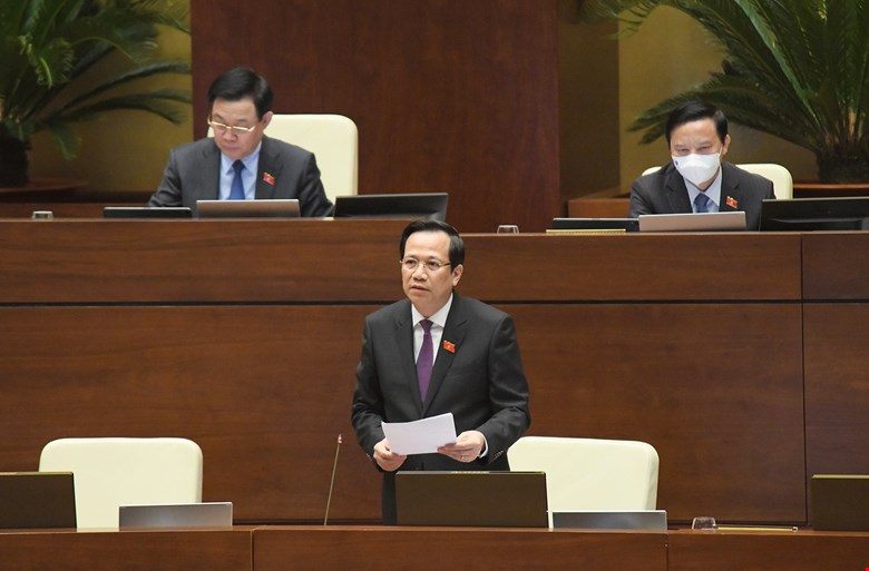 Bộ trưởng Đào Ngọc Dung Kết dư Quỹ bảo hiểm thất nghiệp an toàn