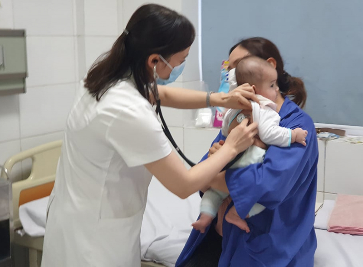 Phòng bệnh đường hô hấp cho trẻ trong mùa lạnh
