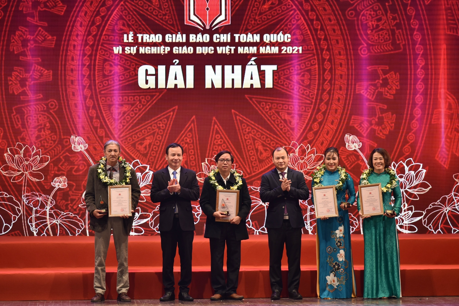 Trao Giải báo chí toàn quốc “Vì sự nghiệp Giáo dục Việt Nam”