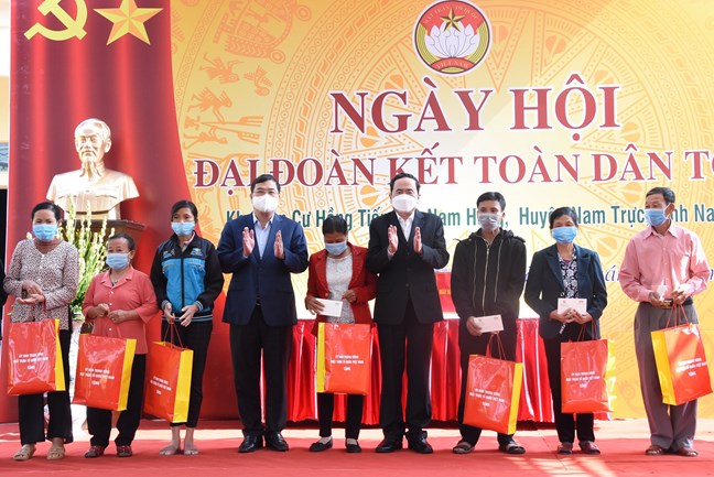 Mỗi khu dân cư cần tập trung cao độ, quyết liệt ngăn chặn dịch COVID-19