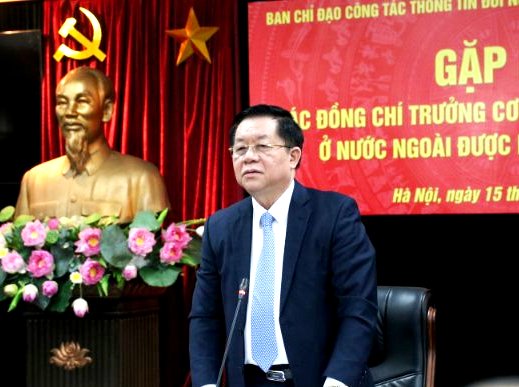 Cơ quan đại diện Việt Nam ở nước ngoài phải là cầu nối Việt Nam với bạn bè quốc tế