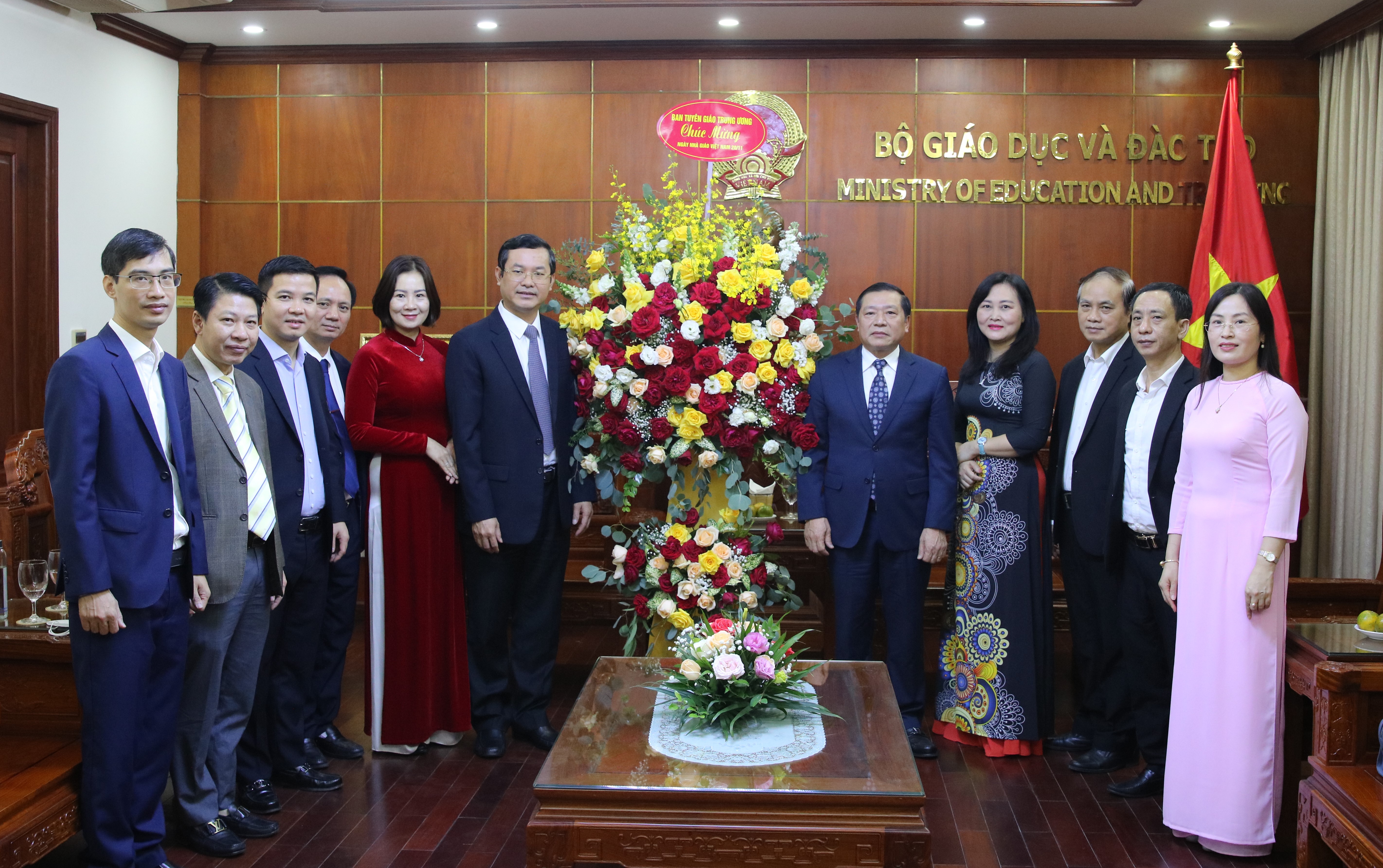 Những quyết sách về giáo dục có ảnh hưởng sâu rộng tới mọi mặt của đời sống xã hội