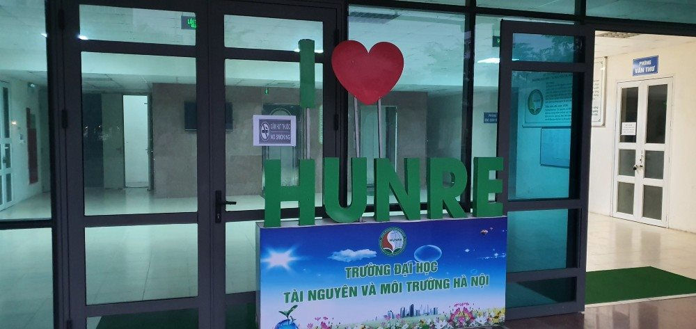Hà Nội Trường Đại học TN MT nói không với thuốc lá