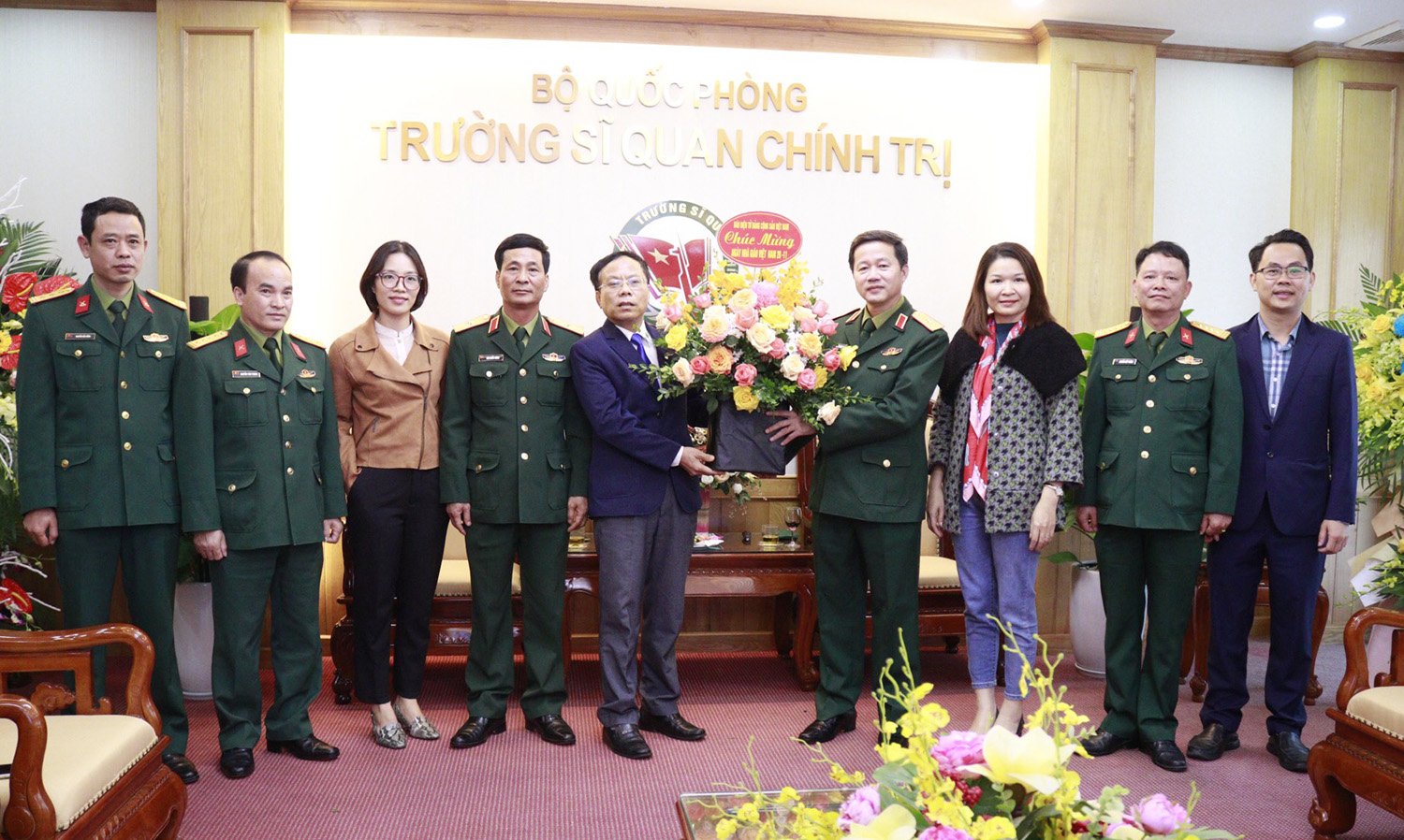 Báo điện tử ĐCSVN chúc mừng một số cơ sở đào tạo trọng yếu về lý luận chính trị