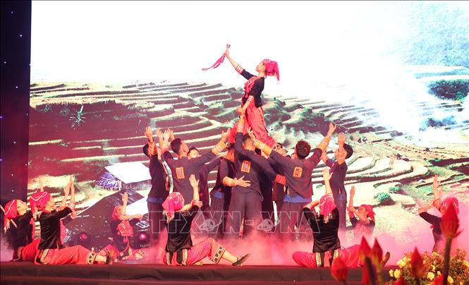 Khai mạc Festival “ Tinh hoa Tây Bắc - Hương sắc Lào Cai”