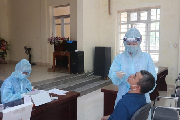 Bà Rịa - Vũng Tàu Điều trị công nhân mắc COVID-19 tại nơi làm việc