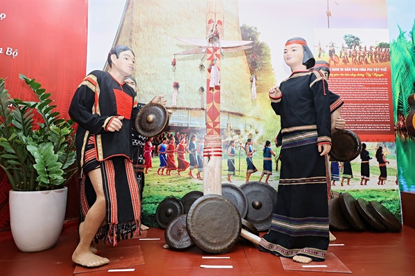 Tôn vinh các giá trị di sản văn hóa, thiên nhiên và danh thắng độc đáo của Việt Nam