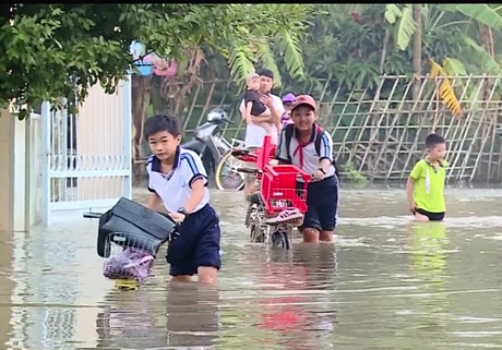 Công bố Dự án tăng cường khả năng ứng phó với biến đổi khí hậu cho trẻ em Việt Nam