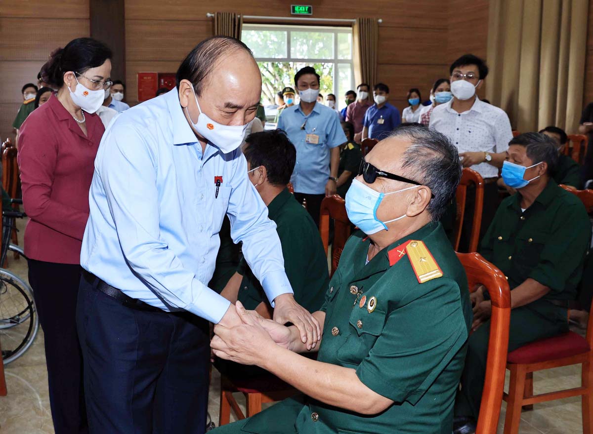 Đề xuất dành hơn 435 tỷ đồng tặng quà người có công dịp Tết Nhâm Dần 2022