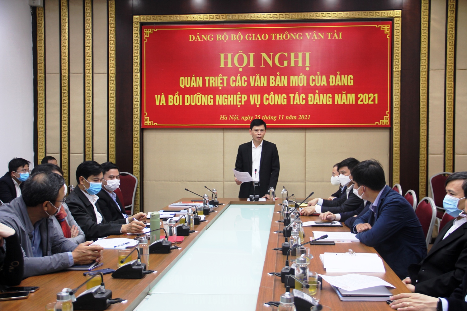 Bộ Giao thông Vận tải tổ chức quán triệt các văn bản mới và bồi dưỡng nghiệp vụ công tác Đảng