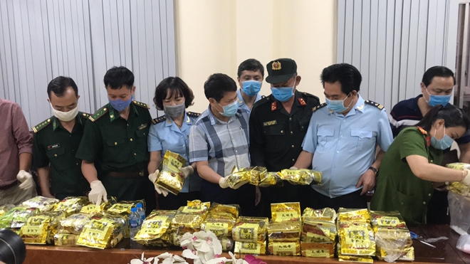 Triệt phá nhiều đường dây buôn bán, vận chuyển ma túy lớn, xuyên quốc gia

​