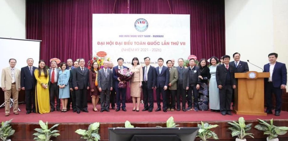Xứng đáng là cầu nối hữu nghị Việt Nam - Rumani