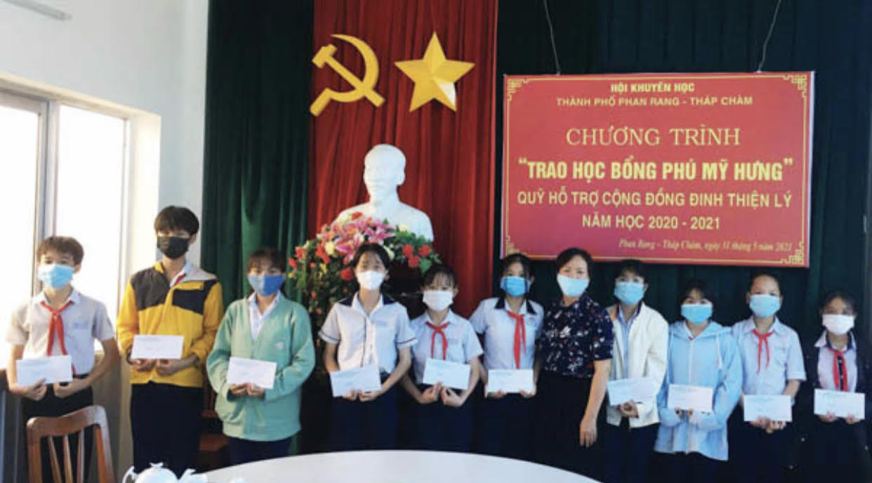 Ninh Thuận Đẩy mạnh phong trào khuyến học, khuyến tài, xây dựng xã hội học tập