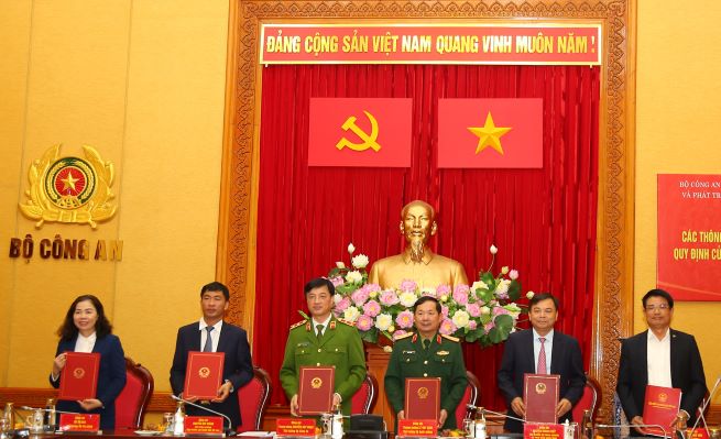 Tăng cường phối hợp trong việc thực hiện tiếp nhận, giải quyết, tố giác, tin báo về tội phạm, kiến nghị khởi tố